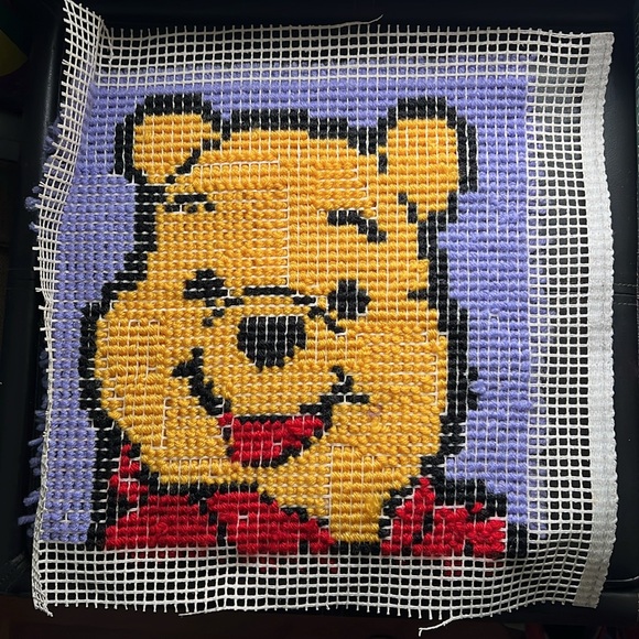 Winnie The Pooh | Completed Latch Hook Rug - Picture 3 of 5
